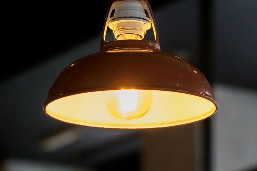 Shop lighting